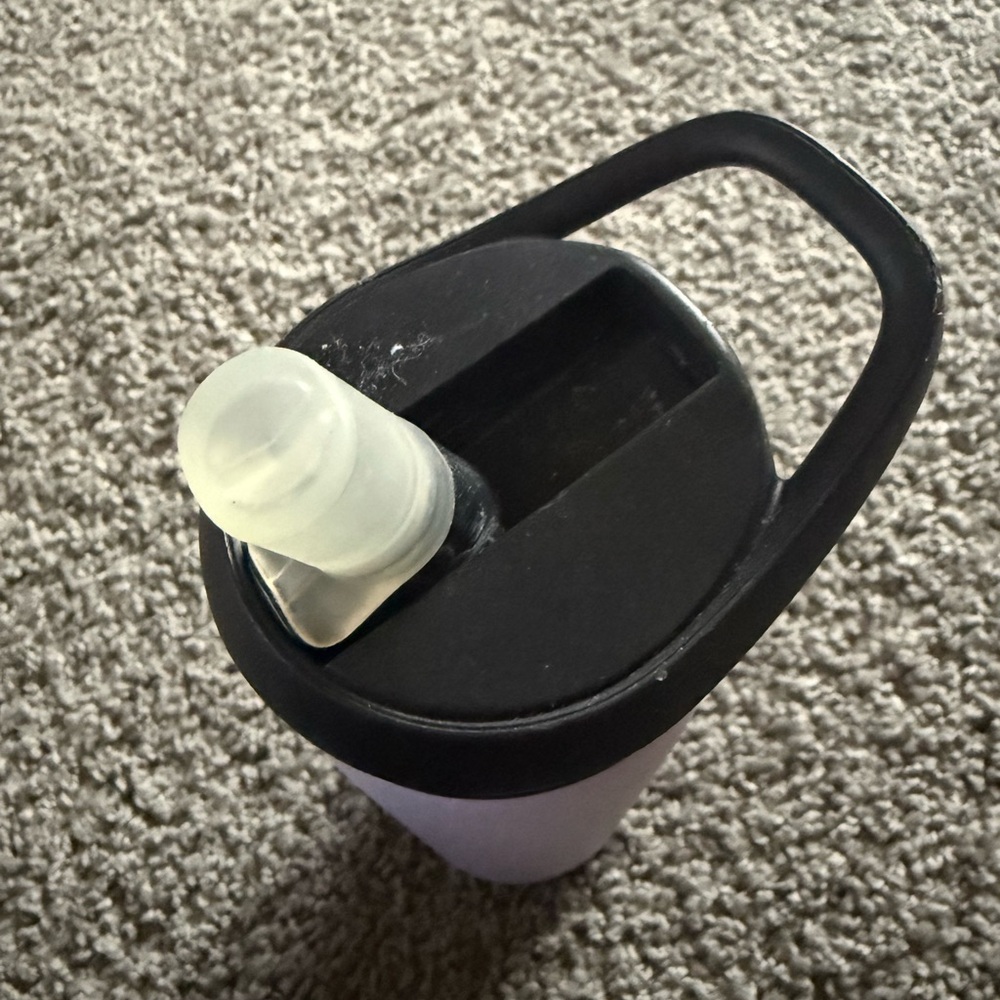 CamelBak Black and White Travel Bottle - Picture 3 of 5